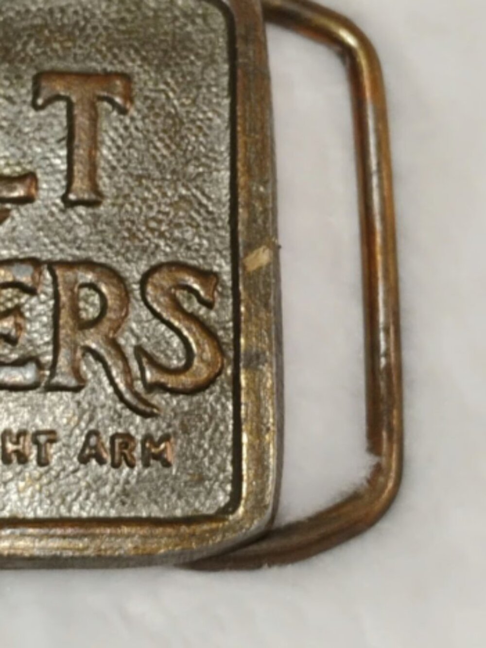 Bergamot Brass Colt Revolvers "The World's Right Arm" Belt Buckle - Picture 7 of 12